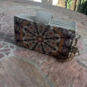 Dior accordion cardholder